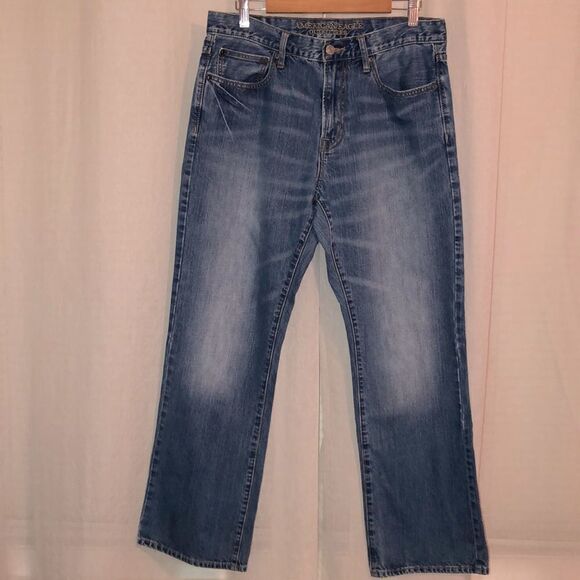 AEO 34x32 Bootcut Jeans in Gently Worn Condition - Picture 1 of 14